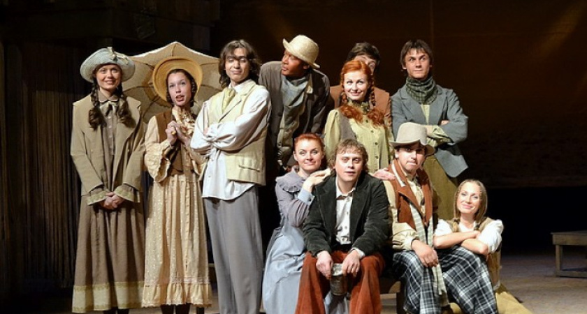 В Воронеже международный фестиваль юношеских театров открылся «Томом Сойером»