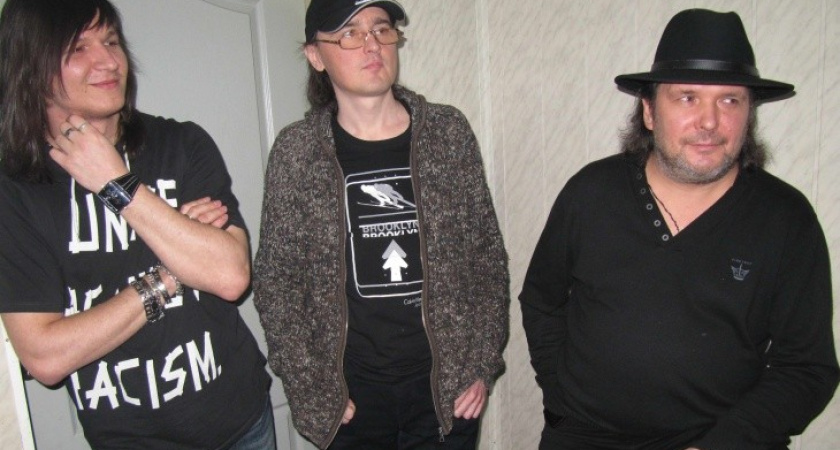 Группа «Нэнси» в Воронеже: Чаще всего поклонники нам дарят сигареты с ментолом. Хотя мы их терпеть не можем!