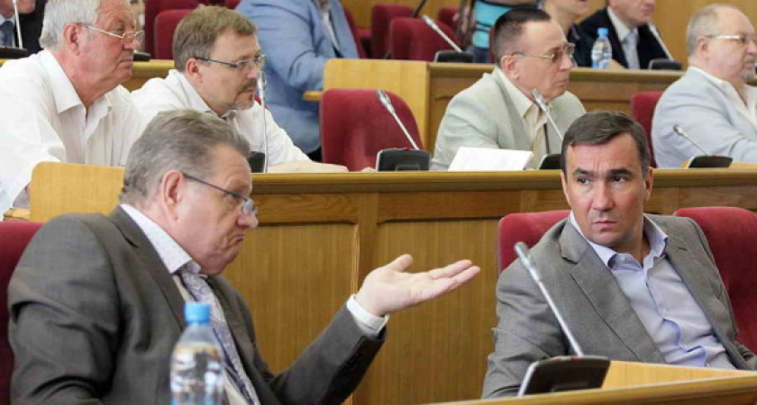 Депутаты Воронежской облдумы не захотели стать «врагами народа»