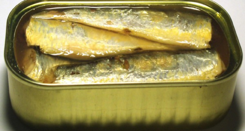 В России будут производить рыбные консервы при помощи Сбербанка 