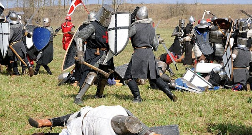 Отряд  огорчила потеря бойца 