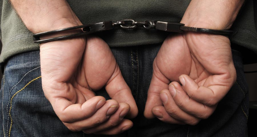 Избивший мэра Борисоглебска мужчина, вину не признаёт