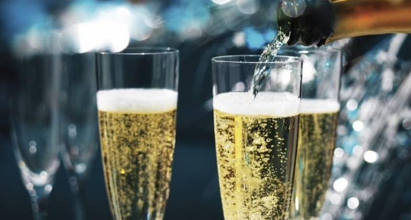 С прилавков воронежских магазинов исчезнет слишком дешёвое шампанское 