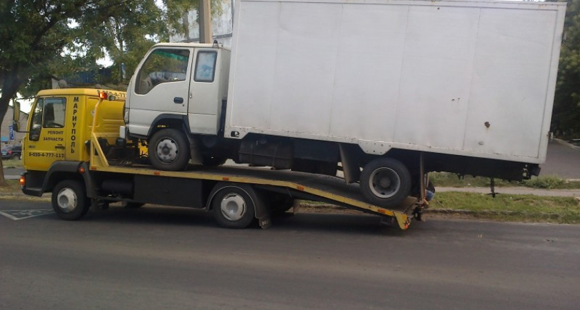 Незаконная эвакуация авто в Воронеже может стать уголовно наказуемым деянием