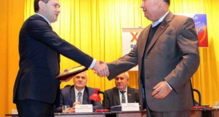 Старая гвардия покидает ряды воронежского Облсовпрофа