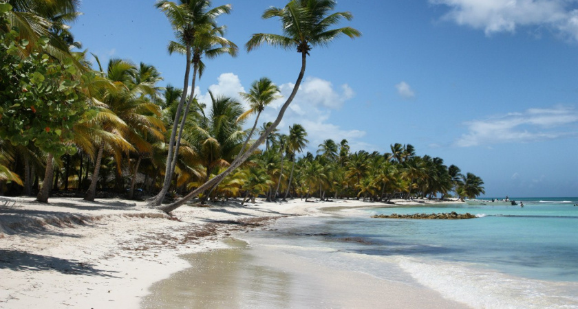 Сбербанк разыгрывает путёвки в Доминикану 