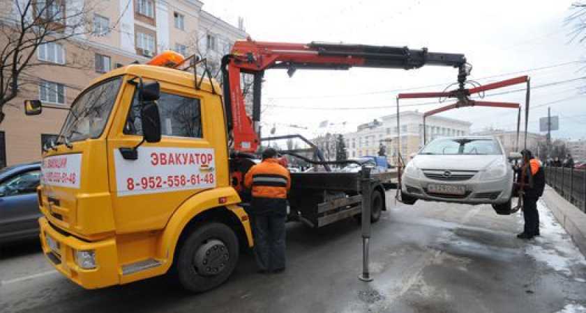 На глазах воронежца его машину не заберут на штрафстоянку