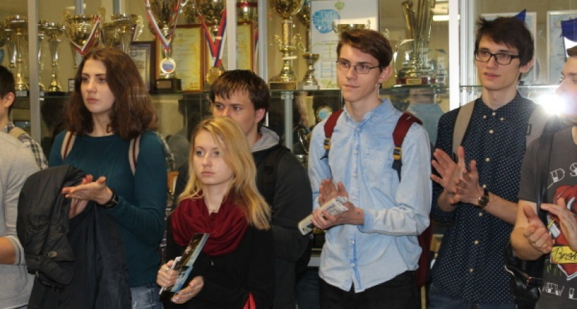 НВ АЭС презентовала «информационный уголок» в Воронежском госуниверситете