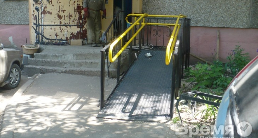 Воронежским инвалидам и одиноким старикам подарили льготы на капремонт