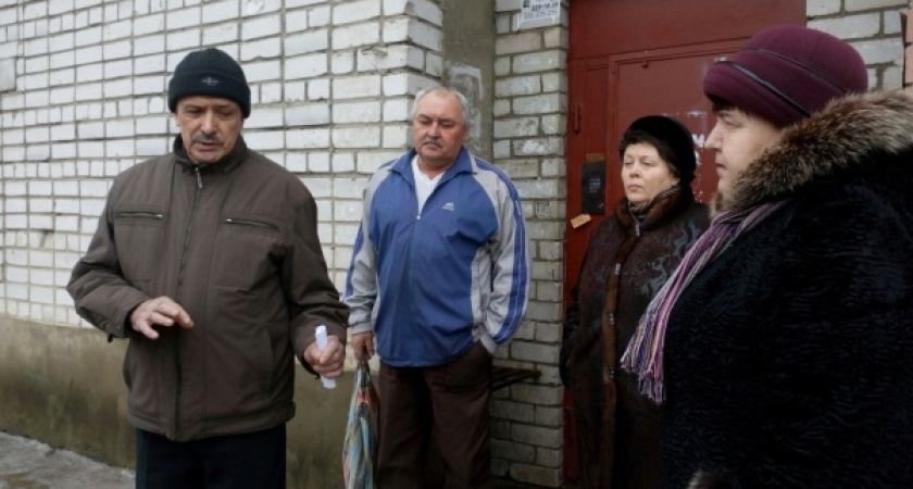 Из-за УК «Коммунальщик» квартиры воронежцев затопила канализация