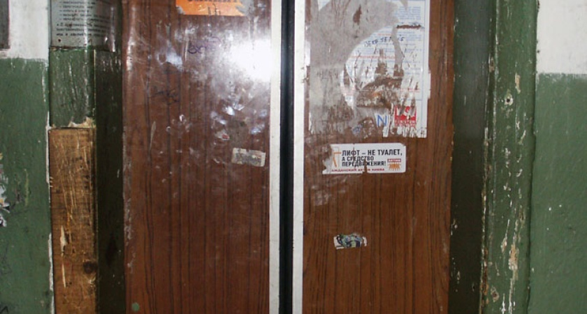 Лифты почти в 500 воронежских многоэтажках нуждаются в замене 