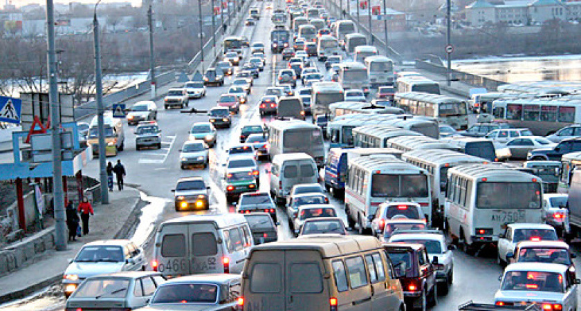Воронежские депутаты озаботились борьбой с автомобильными пробками