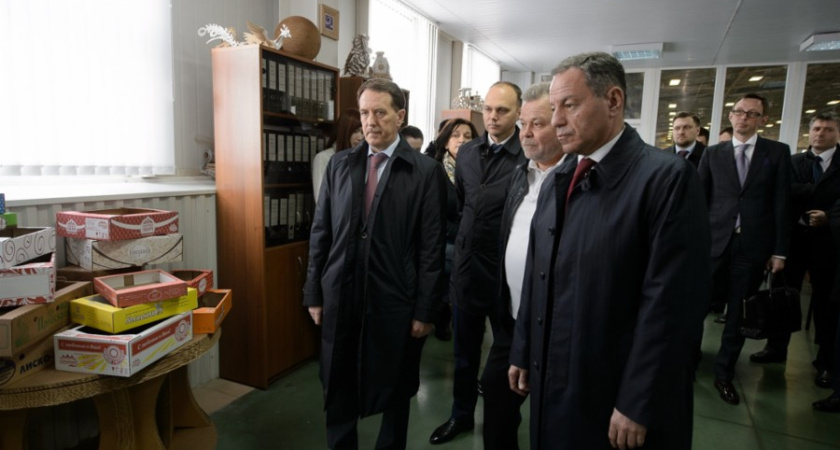 Восьми воронежским предприятиям дали гарантии