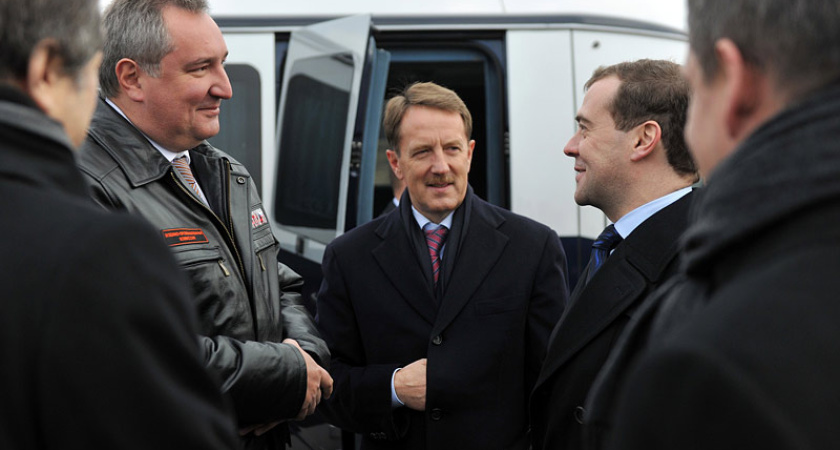 Дмитрий Медведев раскритиковал систему госуправления вслед за воронежским губернатором