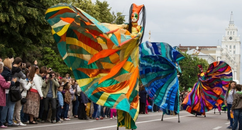 Мэр Воронежа предложил добавить колориту Платоновскому фестивалю