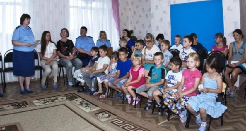 Воронежских детей ущемляют в правах в среднем по 40 раз в день