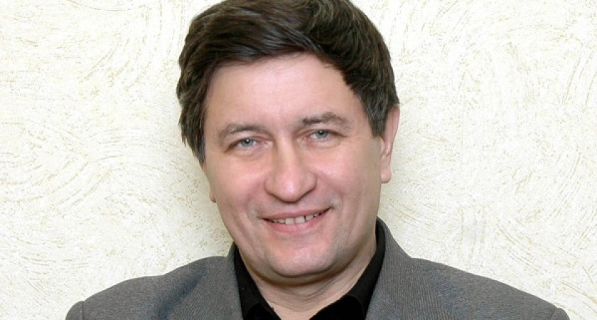 Воронеж. Переходящее трехцветное знамя 