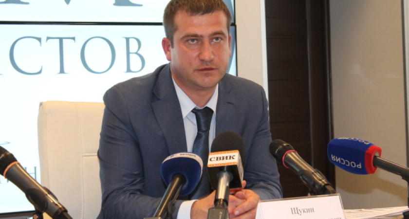 Александр Щукин пообещал, что не закроет воронежские больницы 