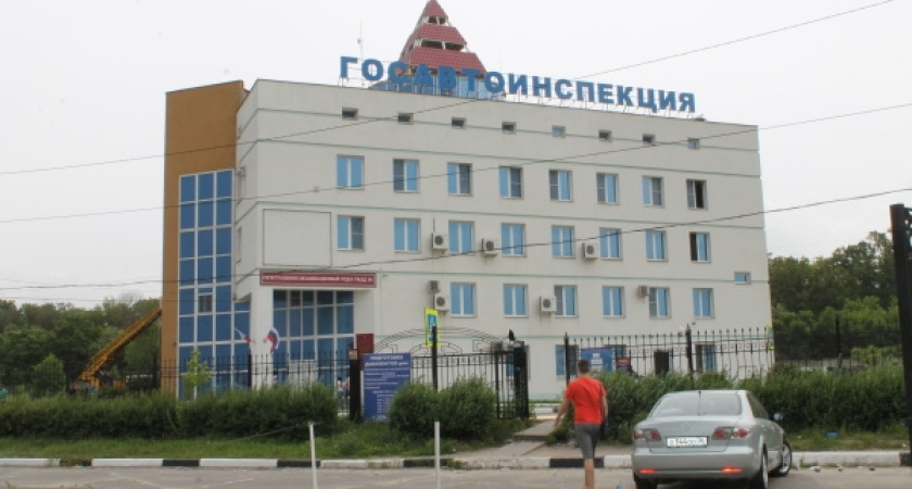 Воронежские автоинспекторы знакомятся с «опасным вождением» 