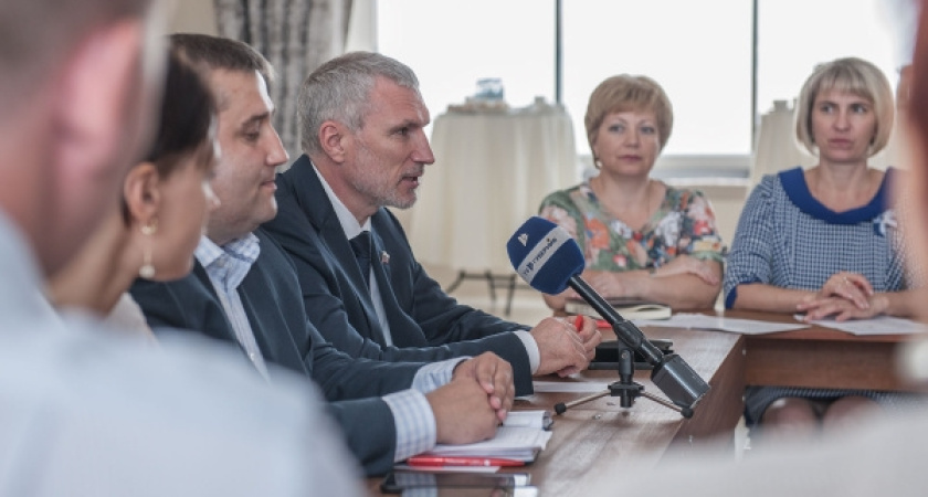 Алексей Журавлев: «Диалог с районами – залог эффективной работы и развития области»