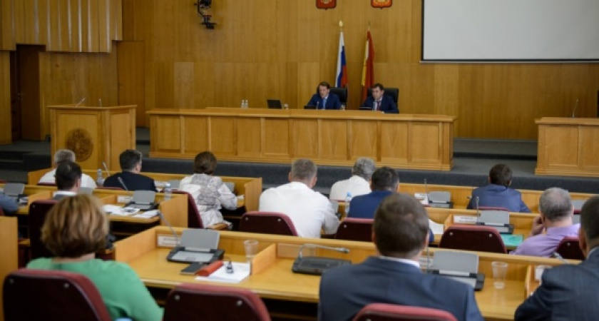 Воронежские единороссы прибегли к последнему законному ресурсу