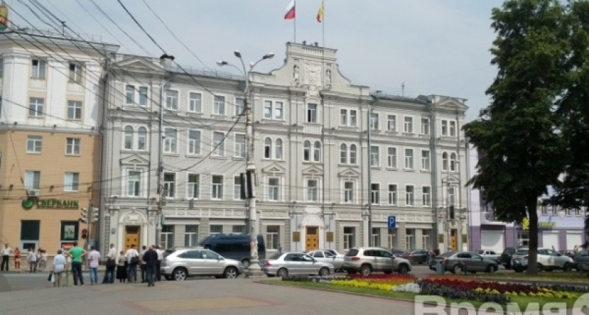 Воронежская мэрия берет в долг, чтобы расплатиться с долгами