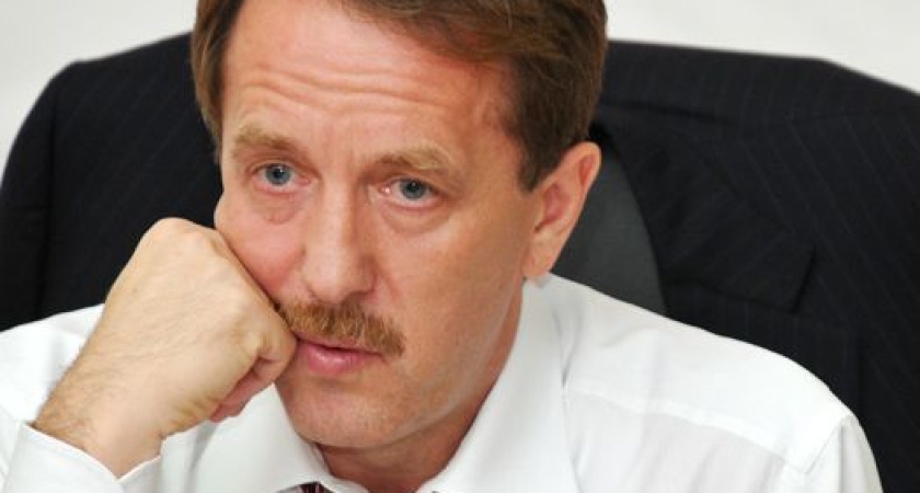 Воронежский губернатор и  после скандалов сохранил «очень сильное влияние» 