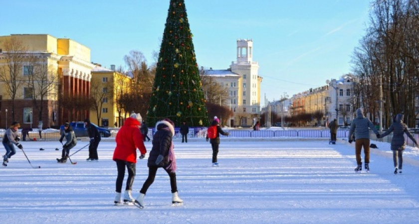 В Воронеже зальют сто катков 