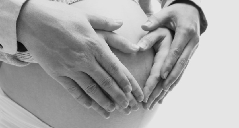 Будущие воронежские мамы соглашаются только на «белую» зарплату 