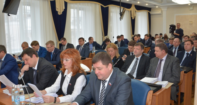 Воронежские единороссы нарушили партийный устав