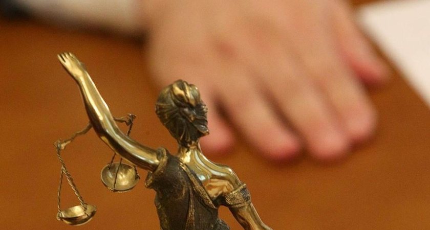 Воронежского адвоката условно осудили за клевету на наших судей