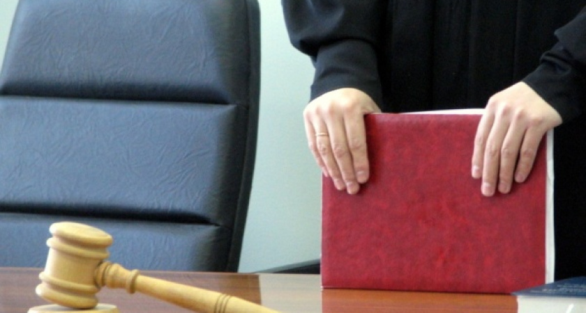 Воронежский суд не разрешил подозреваемому во взятке управлять поселением