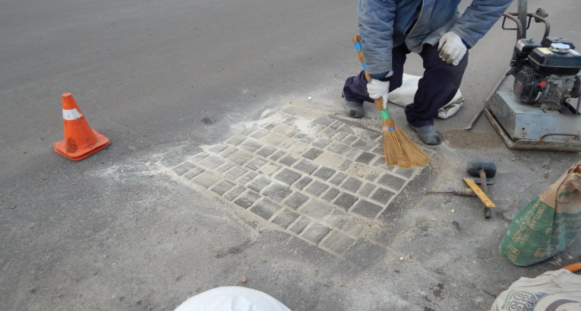 Если к 1 апреля в Воронеже не залатают ямы, чиновникам станет не до смеха
