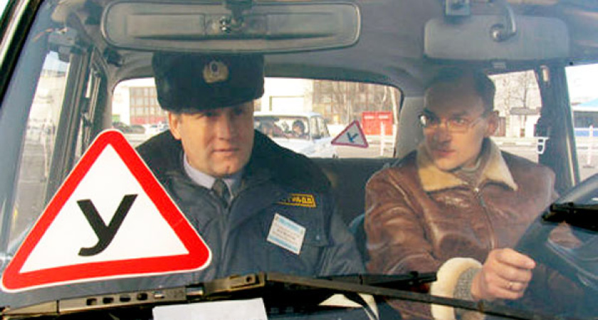 Воронежские курсанты МВД пожаловались на лишение прав