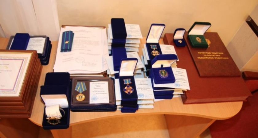 Под Воронежем найден мертвым прокурор района