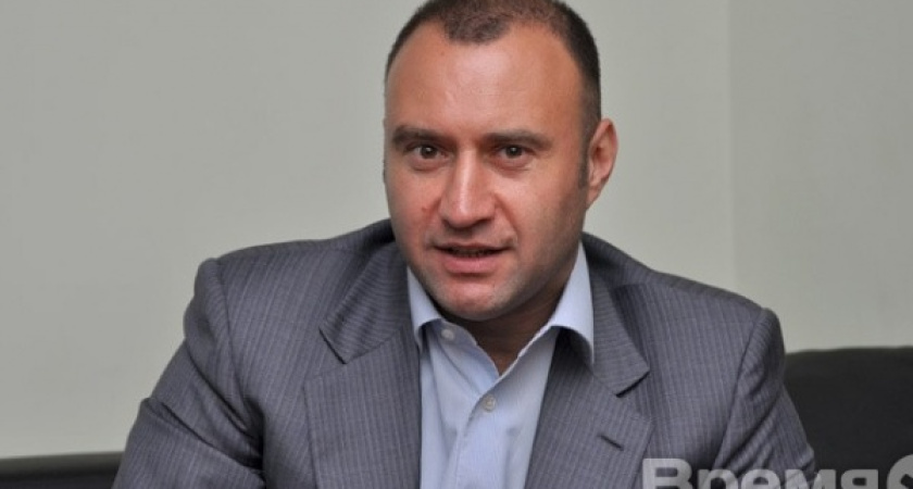 Воронежский депутат попал в список Forbes благодаря жене