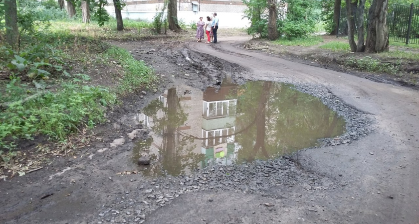 Общественники нашли нарушения в благоустройстве дворов Воронежа