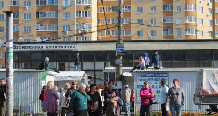 Воронежский Димитровский рынок будет жить ещё полгода