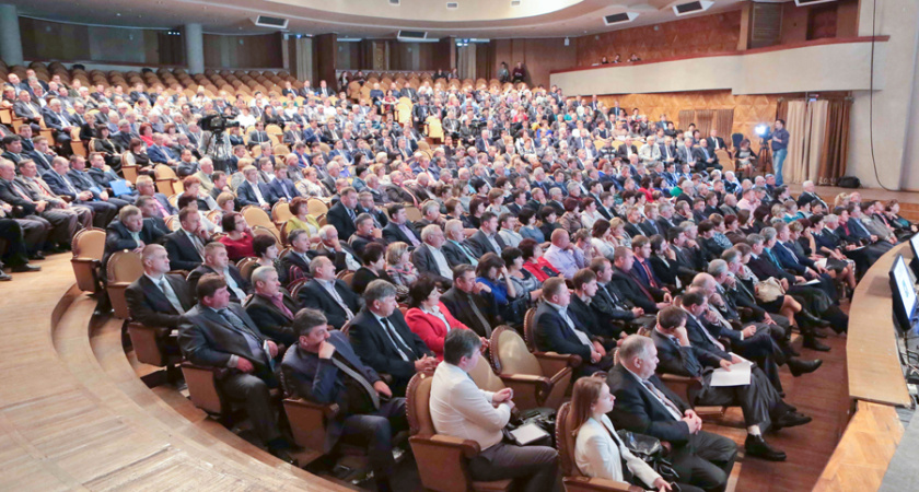 Губернатор принял воронежских муниципалов в свою команду