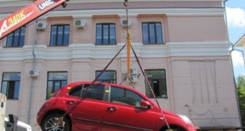 Областные власти помогут воронежцам в поиске эвакуированных машин