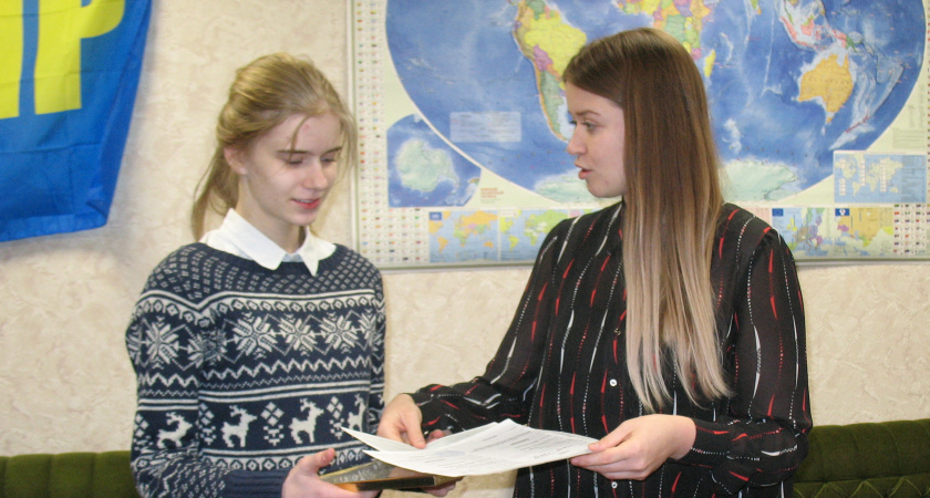 Федеральный парламент наградил воронежскую школьницу за «золото» в ГТО