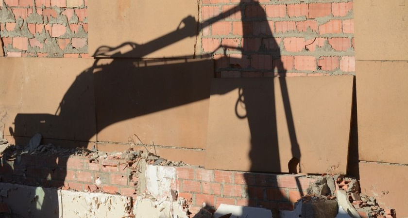 В Воронеже суд заставил управляющую компанию избавиться от киоска