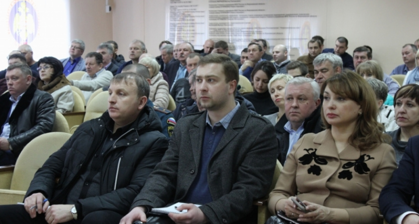 Владельцев воронежских торговых центров обучили технике безопасности