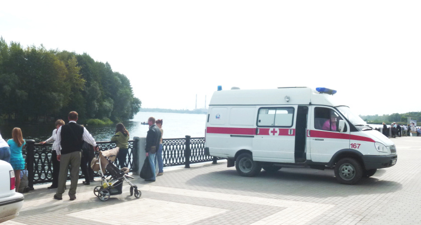 Воронежский облздрав пополнит штат скорой помощи на 30 человек