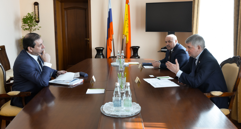 Главе Воронежской области пообещали новый завод