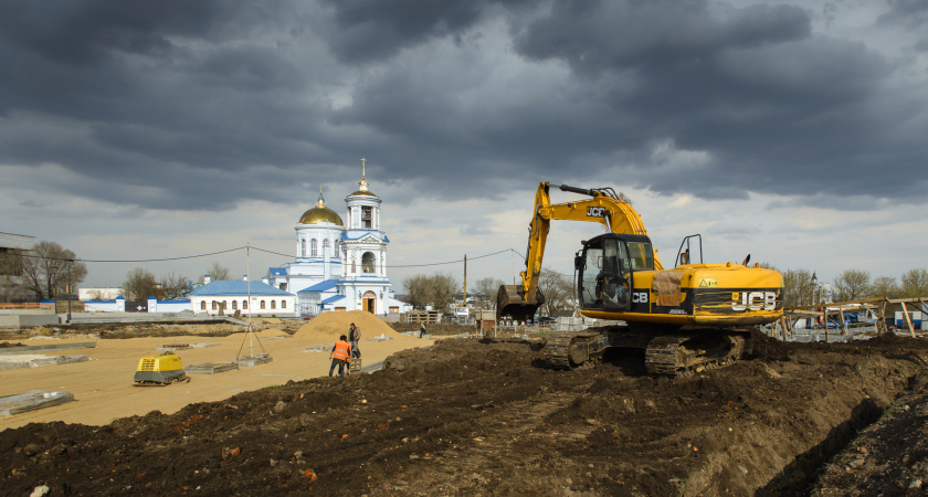 Глава региона пообещал воронежцам открыть Советскую площадь 1 июня