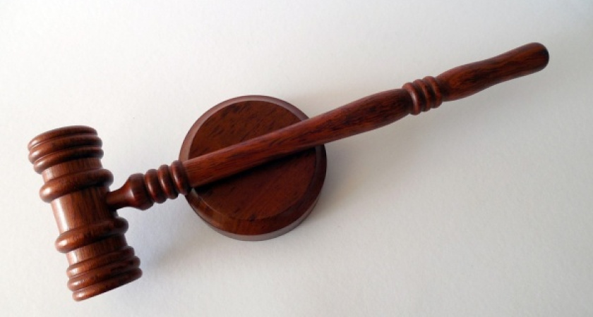 Воронежский адвокат получил три года колонии за мошенничество