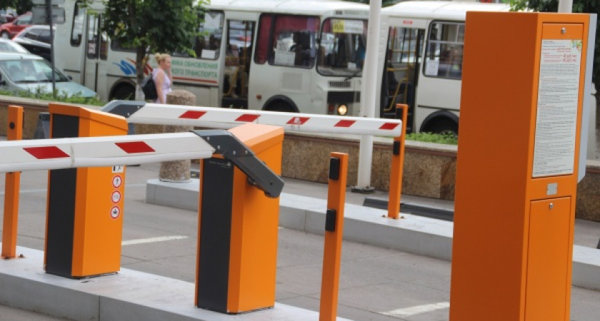 Цена платной парковки для работников центра Воронежа составит около 400 рублей ежедневно 