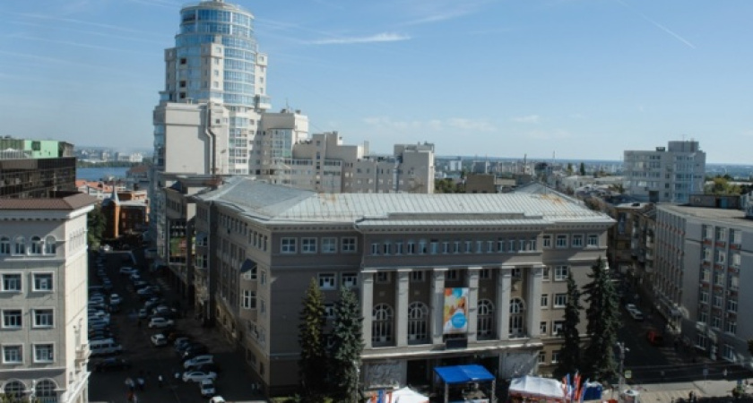 Проспект Революции в Воронеже могут замостить уральским гранитом