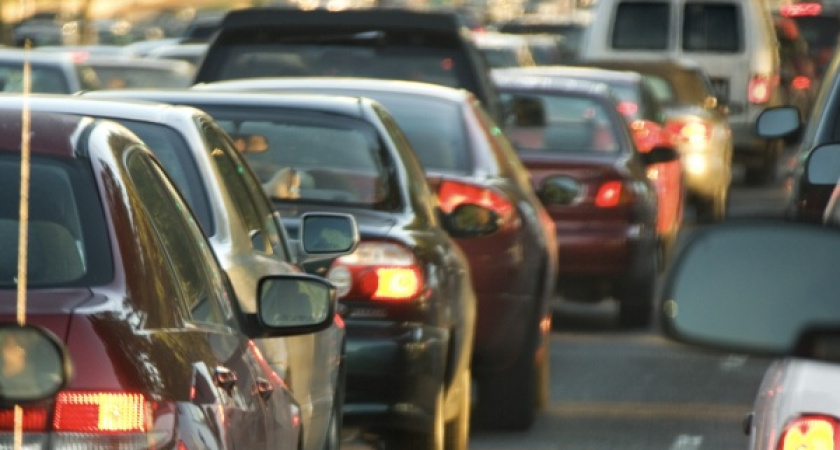 Прокуратура записала себе в заслуги ускорение мэрии по строительству дорог в Северном районе Воронежа 